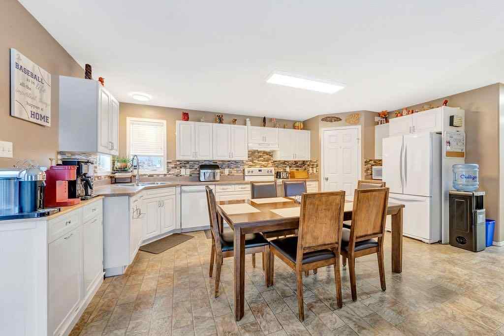 MLS&reg; # A2270002 - 109 5th Avenue  in NONE Lashburn, Residential Open Houses