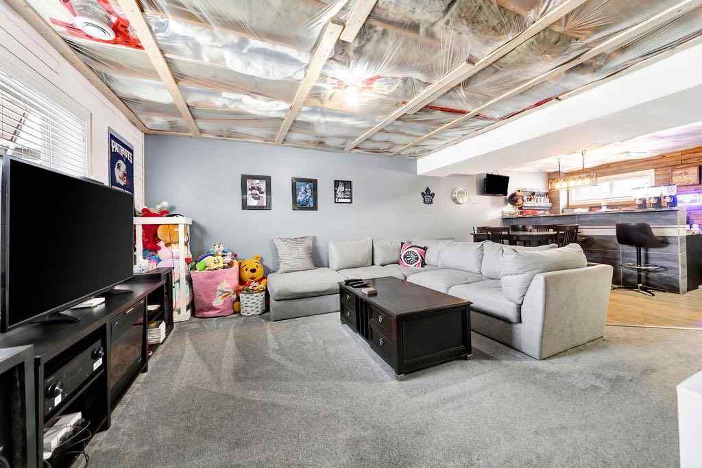 MLS&reg; # A2270002 - 109 5th Avenue  in NONE Lashburn, Residential Open Houses