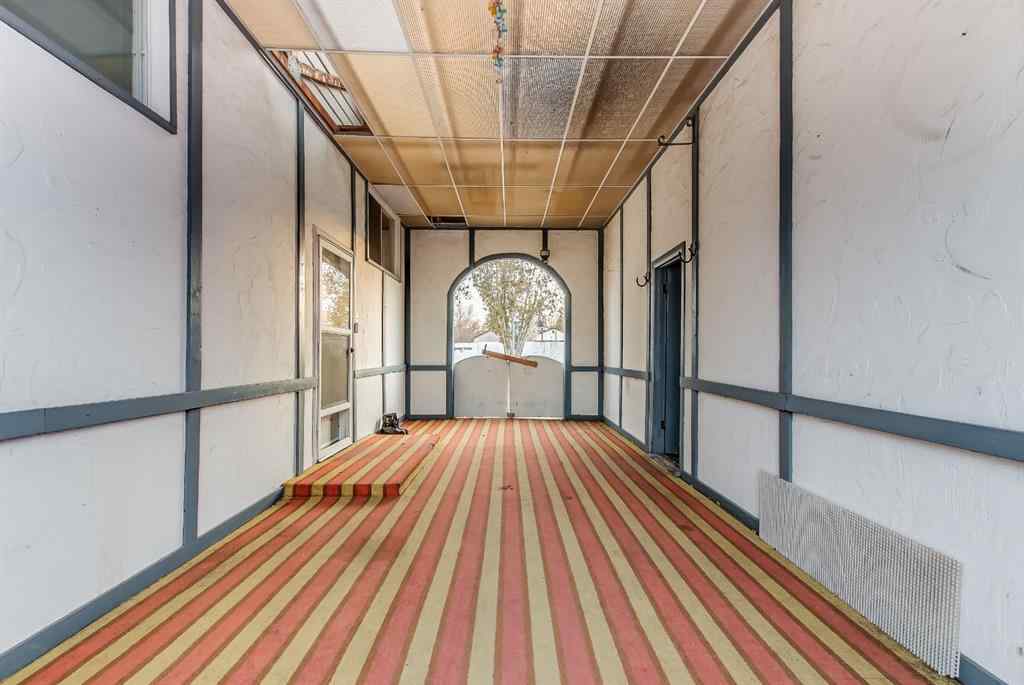 MLS&reg; # A2270004 - 219 4 Street SE in NONE Redcliff, Residential Open Houses