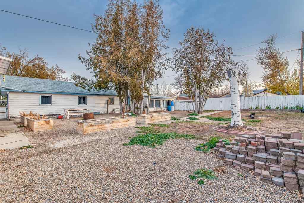 MLS&reg; # A2270004 - 219 4 Street SE in NONE Redcliff, Residential Open Houses