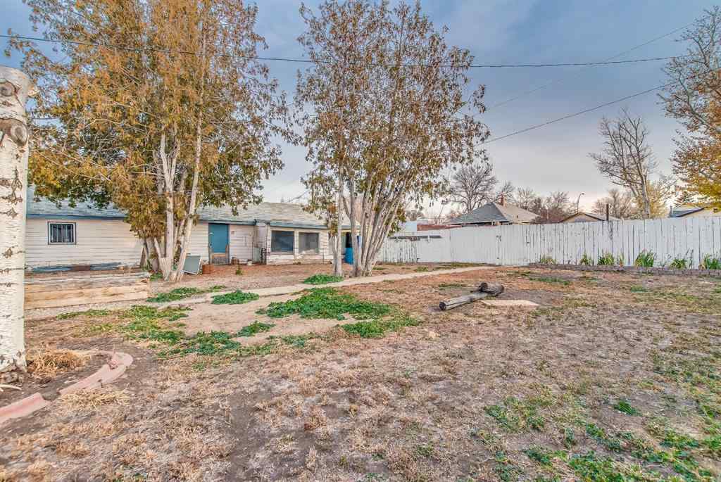 MLS&reg; # A2270004 - 219 4 Street SE in NONE Redcliff, Residential Open Houses