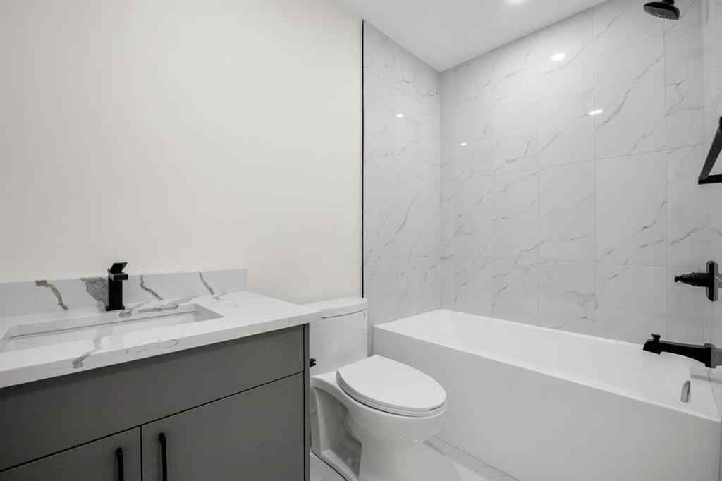 MLS&reg; # A2270005 - 2352 7 Street NW in Mount Pleasant Calgary, Residential Open Houses