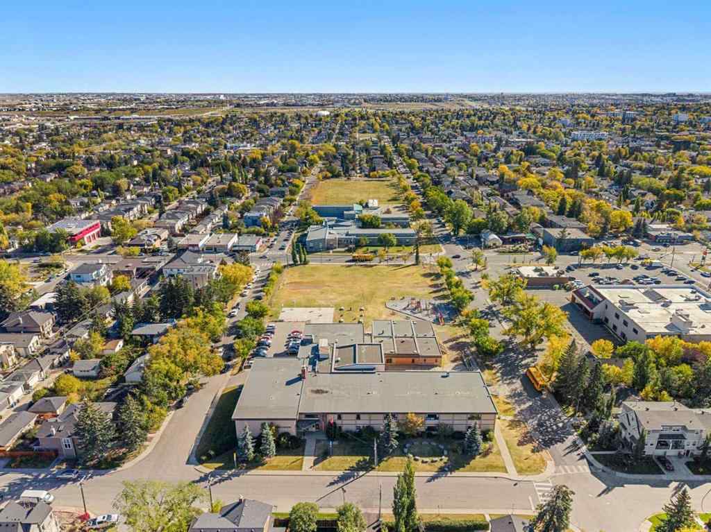MLS&reg; # A2270005 - 2352 7 Street NW in Mount Pleasant Calgary, Residential Open Houses