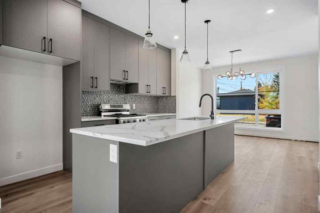 MLS&reg; # A2270005 - 2352 7 Street NW in Mount Pleasant Calgary, Residential Open Houses