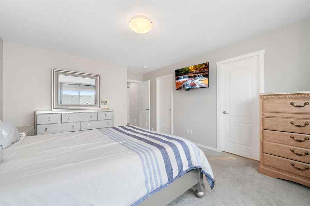 MLS® # A2270006 - 229 Kingsbury Close SE in Kings Heights Airdrie, Residential Open Houses