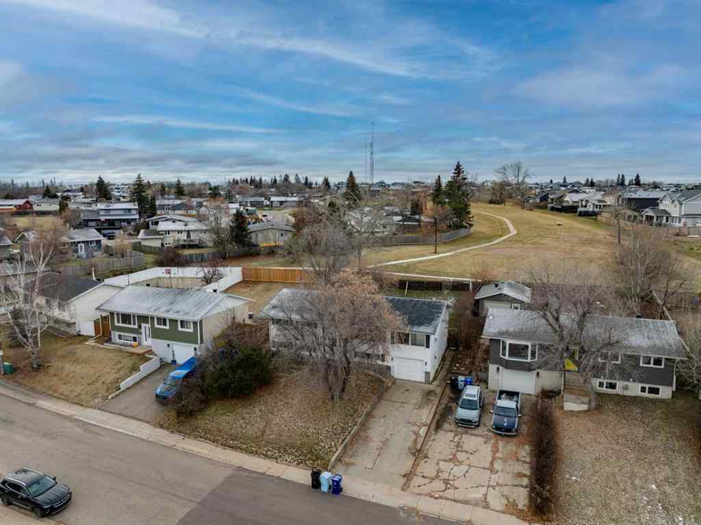 MLS&reg; # A2270008 - 121 Beaconwood Place  in Beacon Hill Fort McMurray, Residential Open Houses