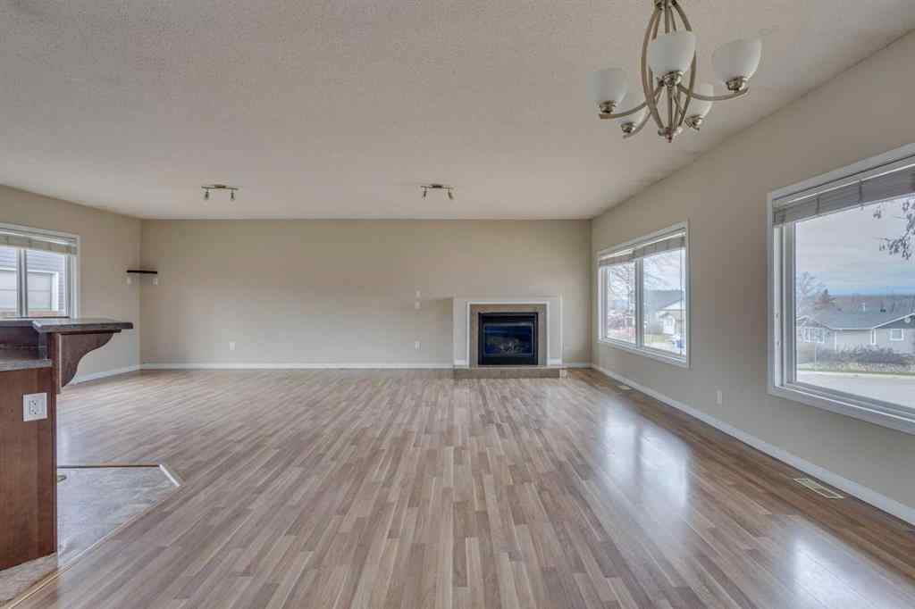 MLS&reg; # A2270008 - 121 Beaconwood Place  in Beacon Hill Fort McMurray, Residential Open Houses