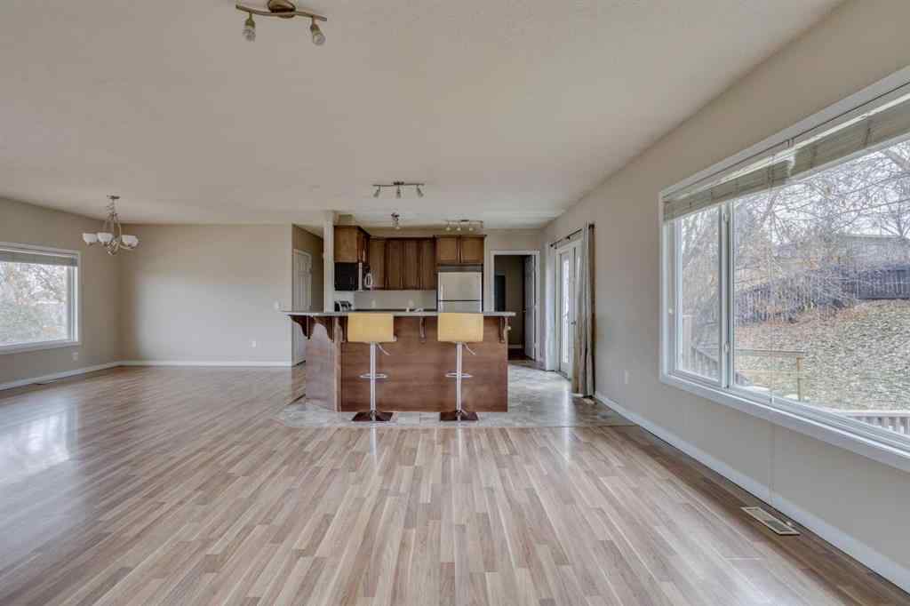 MLS&reg; # A2270008 - 121 Beaconwood Place  in Beacon Hill Fort McMurray, Residential Open Houses