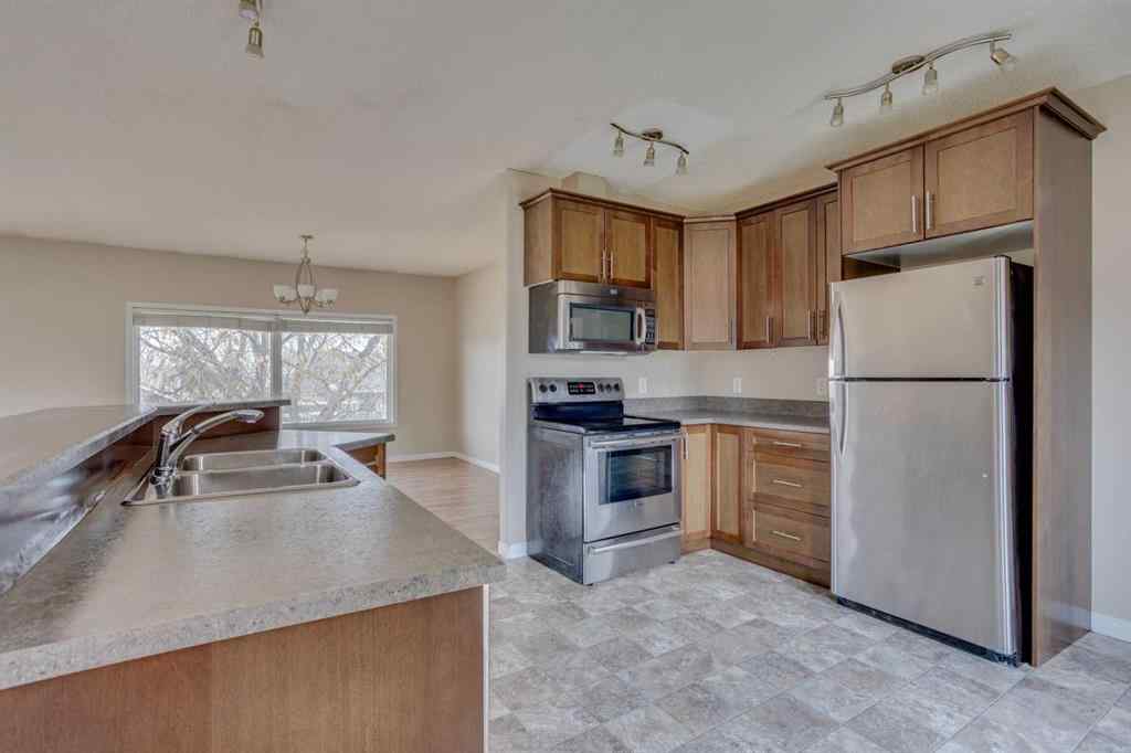 MLS&reg; # A2270008 - 121 Beaconwood Place  in Beacon Hill Fort McMurray, Residential Open Houses