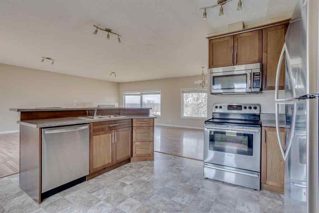 MLS&reg; # A2270008 - 121 Beaconwood Place  in Beacon Hill Fort McMurray, Residential Open Houses