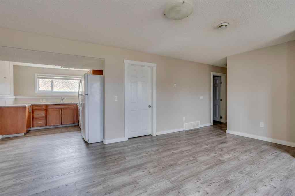 MLS&reg; # A2270008 - 121 Beaconwood Place  in Beacon Hill Fort McMurray, Residential Open Houses