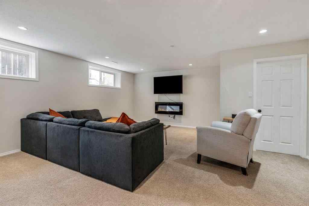 MLS&reg; # A2270009 - 4624 63 Avenue  in NONE Taber, Residential Open Houses