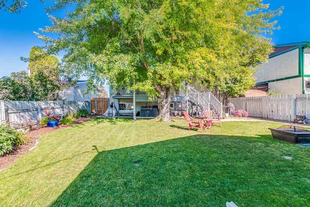 MLS&reg; # A2270013 - 928 4 Street SE in NONE Redcliff, Residential Open Houses