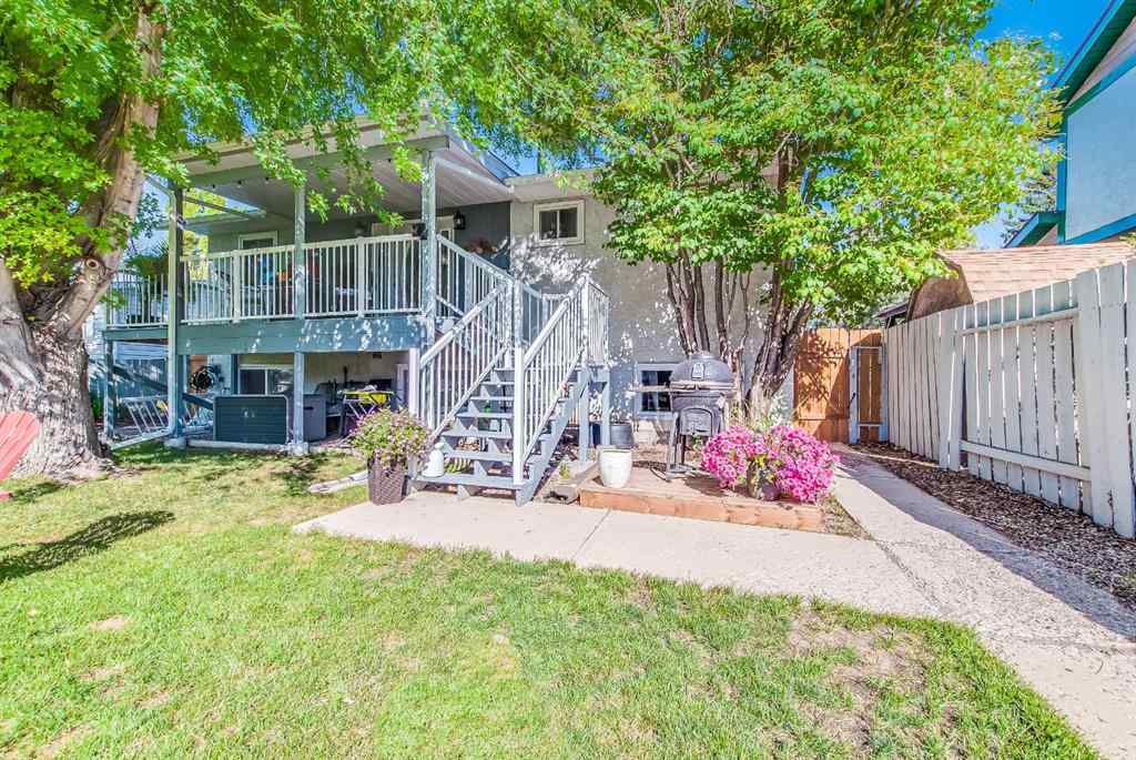 MLS&reg; # A2270013 - 928 4 Street SE in NONE Redcliff, Residential Open Houses