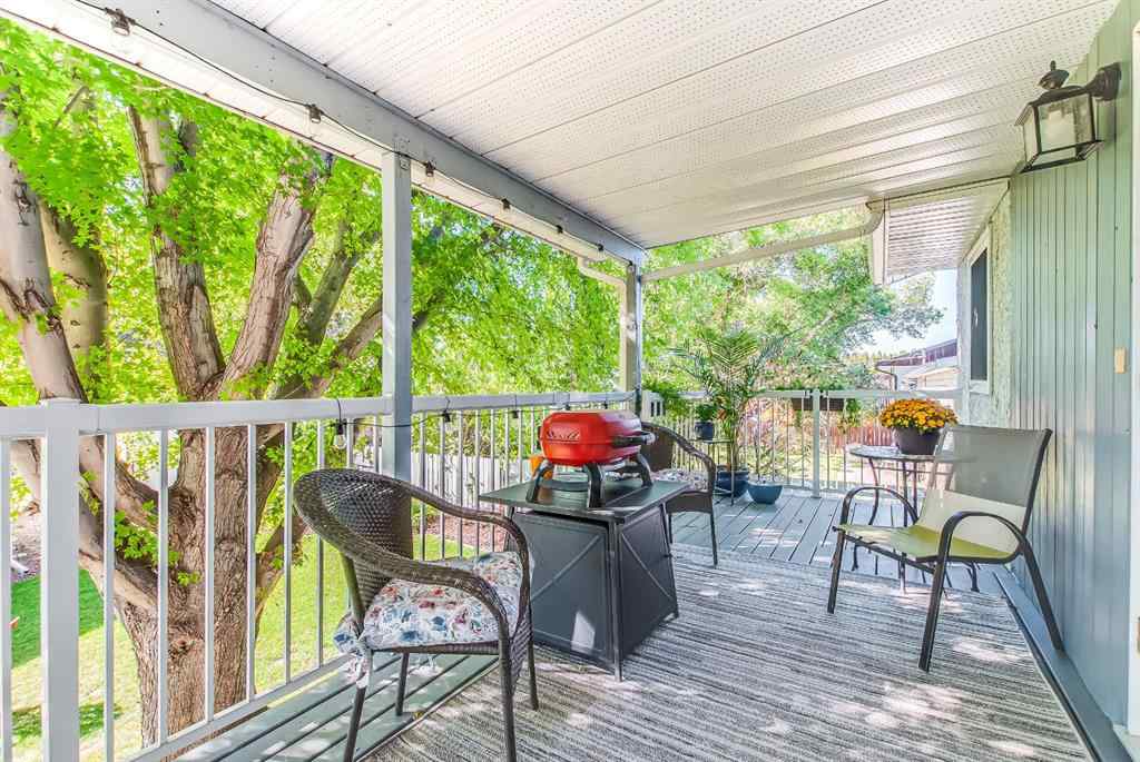 MLS&reg; # A2270013 - 928 4 Street SE in NONE Redcliff, Residential Open Houses