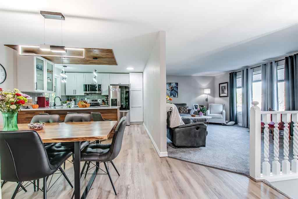 MLS&reg; # A2270013 - 928 4 Street SE in NONE Redcliff, Residential Open Houses