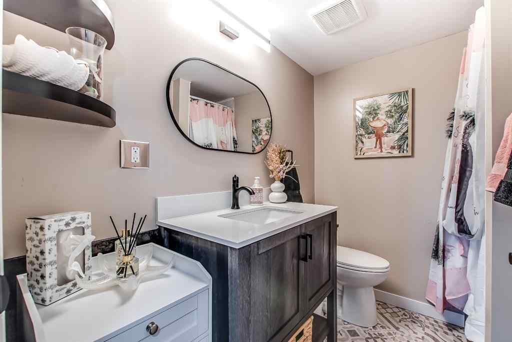 MLS&reg; # A2270013 - 928 4 Street SE in NONE Redcliff, Residential Open Houses