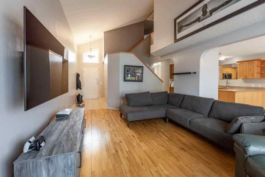 MLS&reg; # A2270014 - 237 Baker Street  in Hardisty Hinton, Residential Open Houses