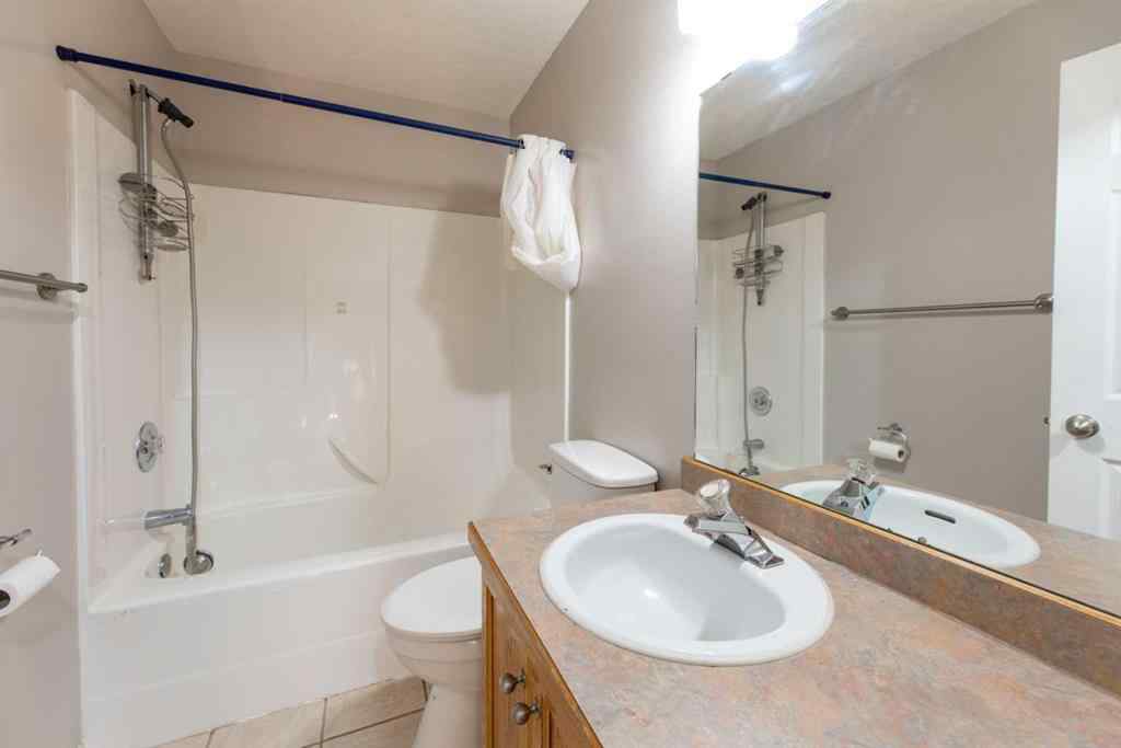 MLS&reg; # A2270014 - 237 Baker Street  in Hardisty Hinton, Residential Open Houses