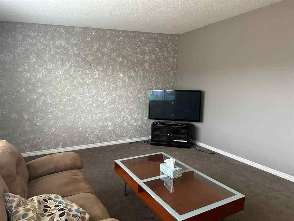 MLS&reg; # A2270019 - 5813 47 Street  in NONE Taber, Residential Open Houses