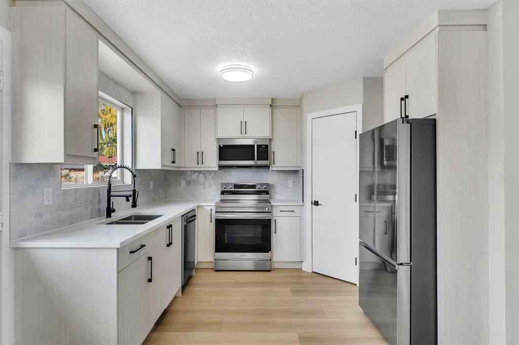 MLS® A2270021 - 25 San Diego Way NE in Monterey Park Calgary, Residential