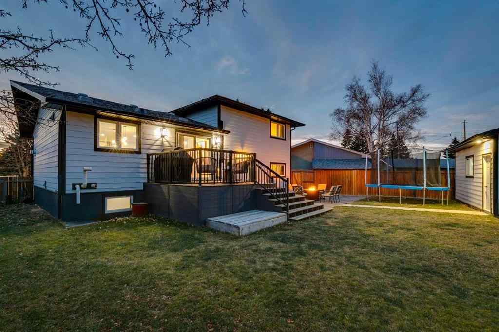 MLS® A2270022 - 4528 Vegas Road NW in Varsity Calgary, Residential