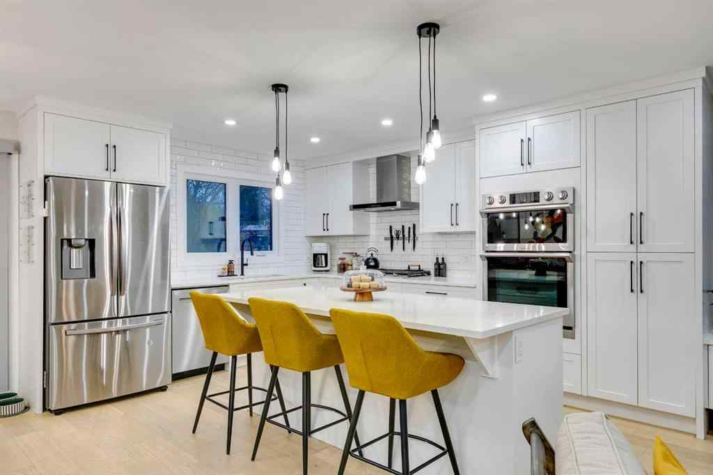 MLS® A2270022 - 4528 Vegas Road NW in Varsity Calgary, Residential