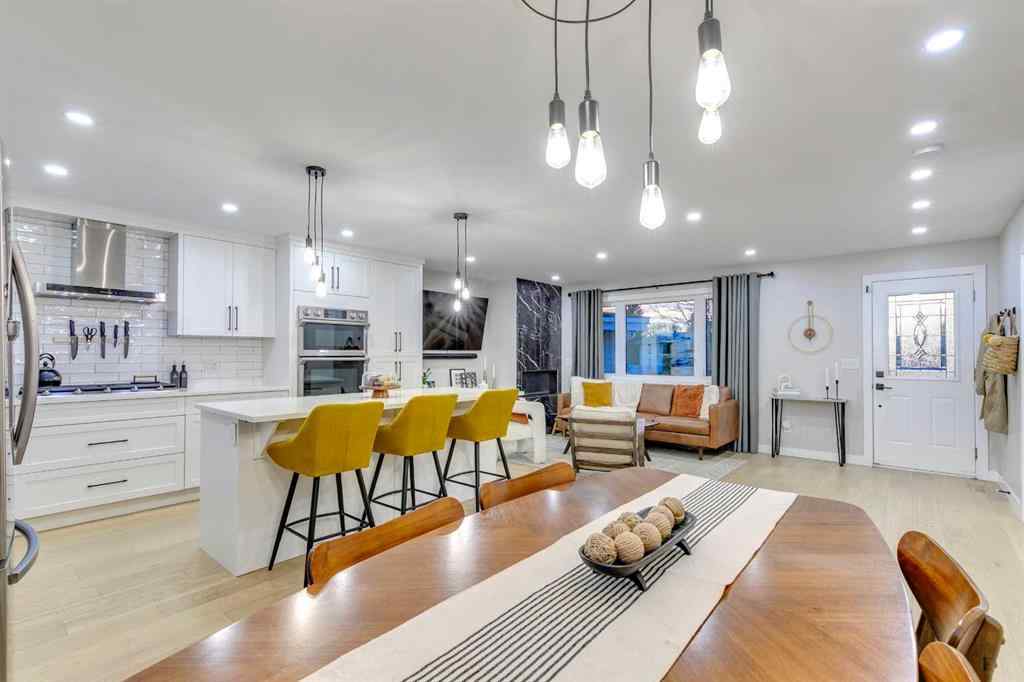 MLS® A2270022 - 4528 Vegas Road NW in Varsity Calgary, Residential