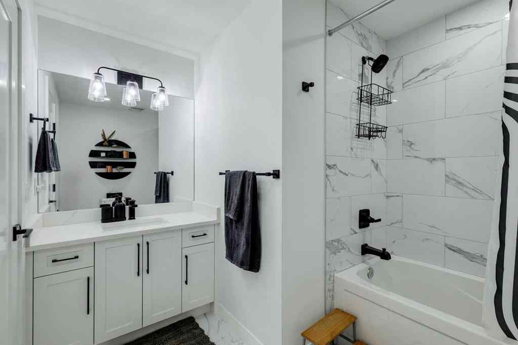 MLS® A2270022 - 4528 Vegas Road NW in Varsity Calgary, Residential