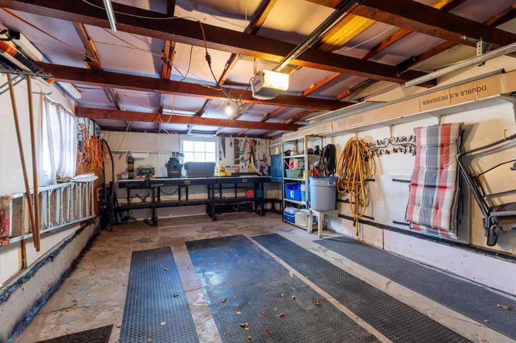 MLS&reg; # A2270023 - 350 4 Street SW in SW Hill Medicine Hat, Residential Open Houses