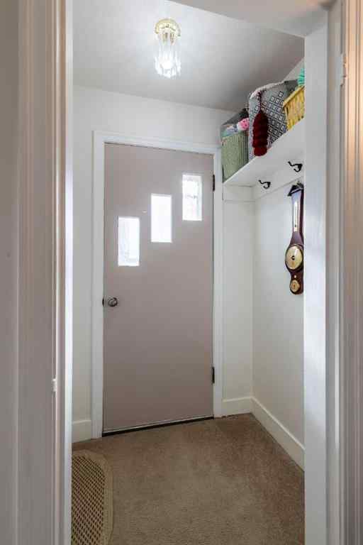 MLS&reg; # A2270023 - 350 4 Street SW in SW Hill Medicine Hat, Residential Open Houses