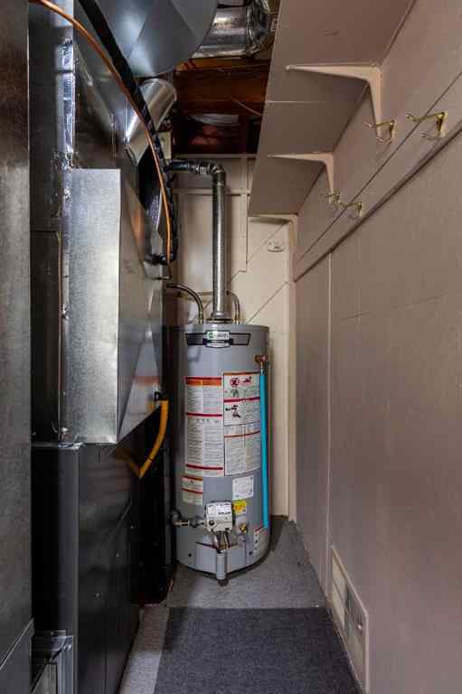 MLS&reg; # A2270023 - 350 4 Street SW in SW Hill Medicine Hat, Residential Open Houses