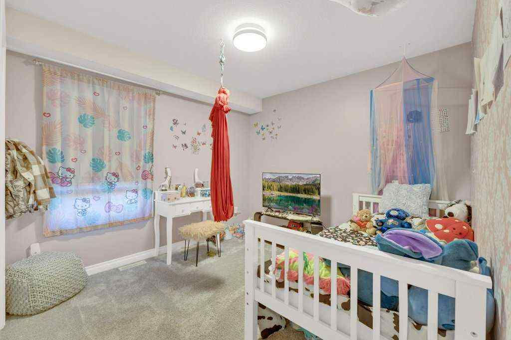 MLS&reg; # A2270026 - 4026 40 Street Close   in Riverside Ponoka, Residential Open Houses