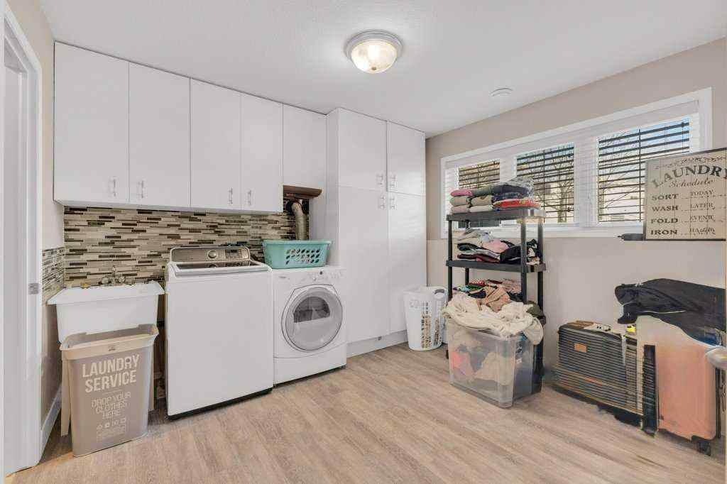 MLS&reg; # A2270026 - 4026 40 Street Close   in Riverside Ponoka, Residential Open Houses