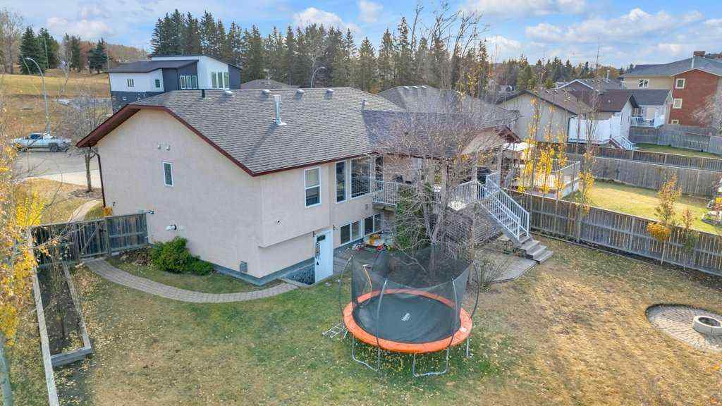 MLS&reg; # A2270026 - 4026 40 Street Close   in Riverside Ponoka, Residential Open Houses