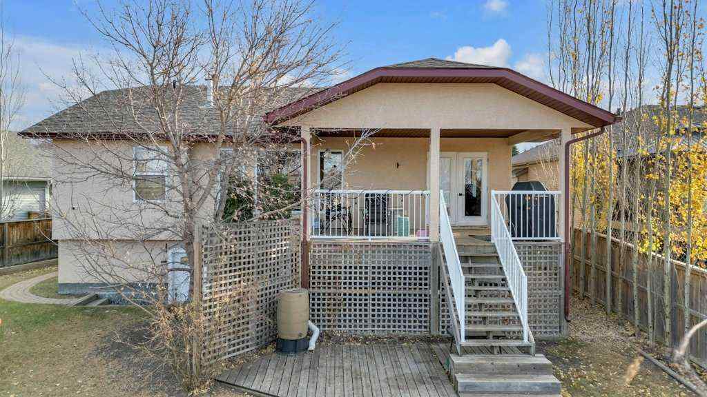 MLS&reg; # A2270026 - 4026 40 Street Close   in Riverside Ponoka, Residential Open Houses