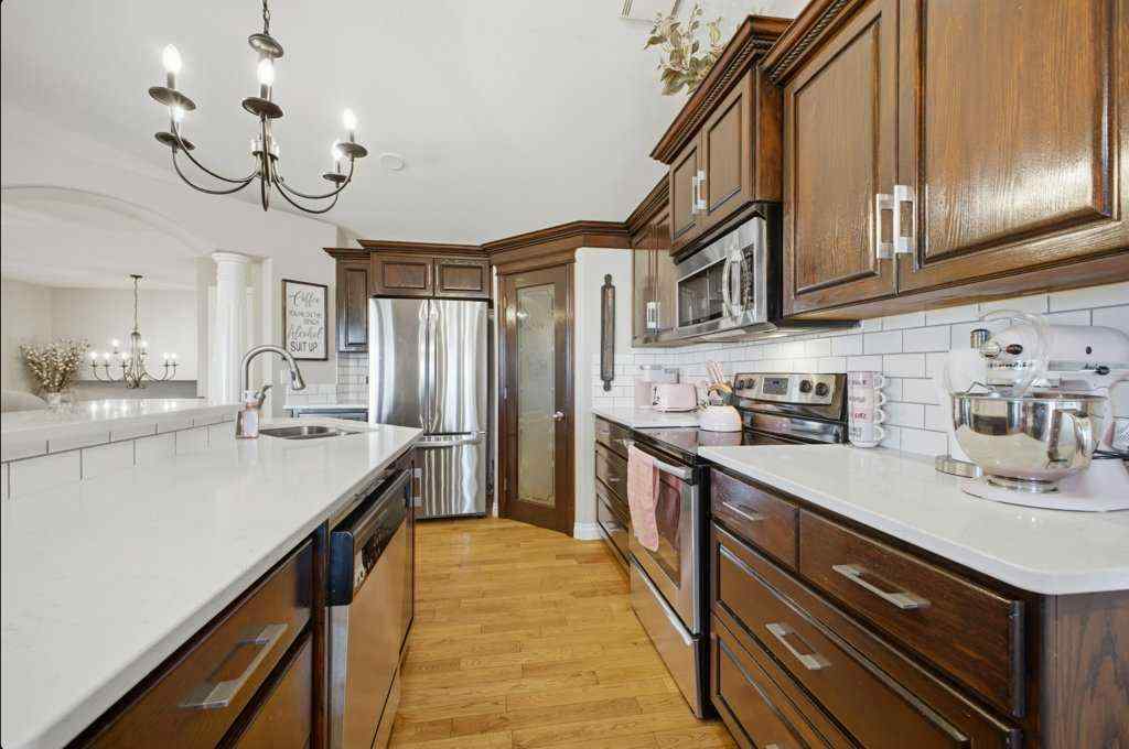 MLS&reg; # A2270026 - 4026 40 Street Close   in Riverside Ponoka, Residential Open Houses