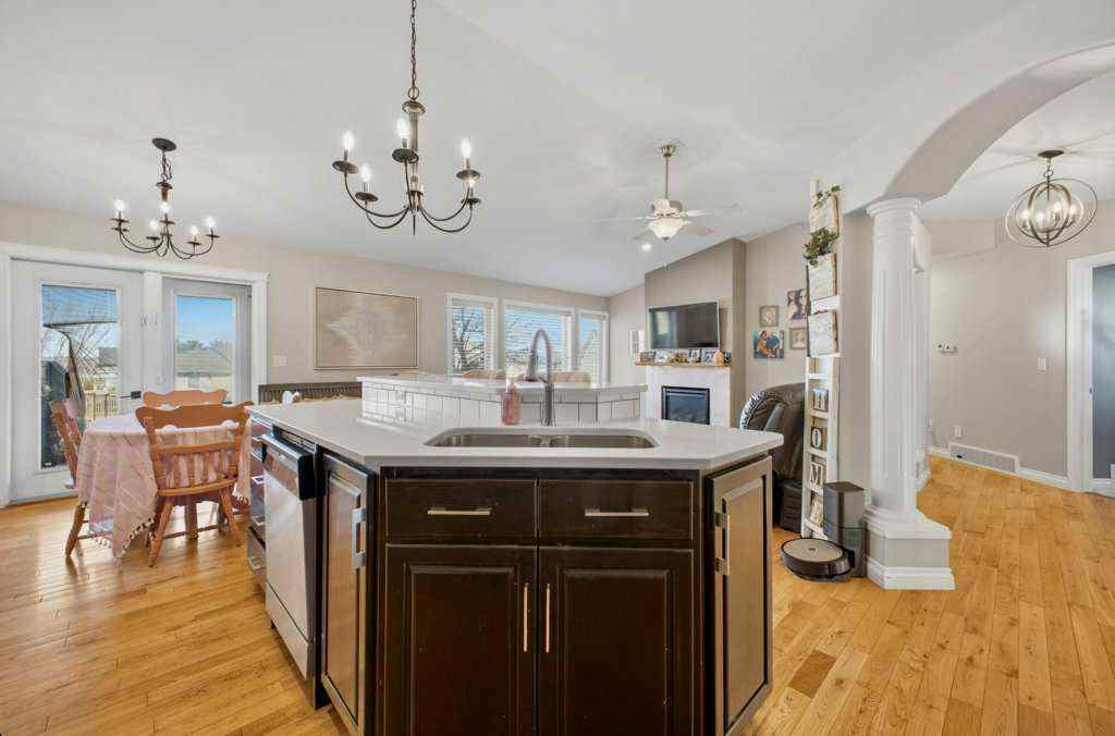 MLS&reg; # A2270026 - 4026 40 Street Close   in Riverside Ponoka, Residential Open Houses