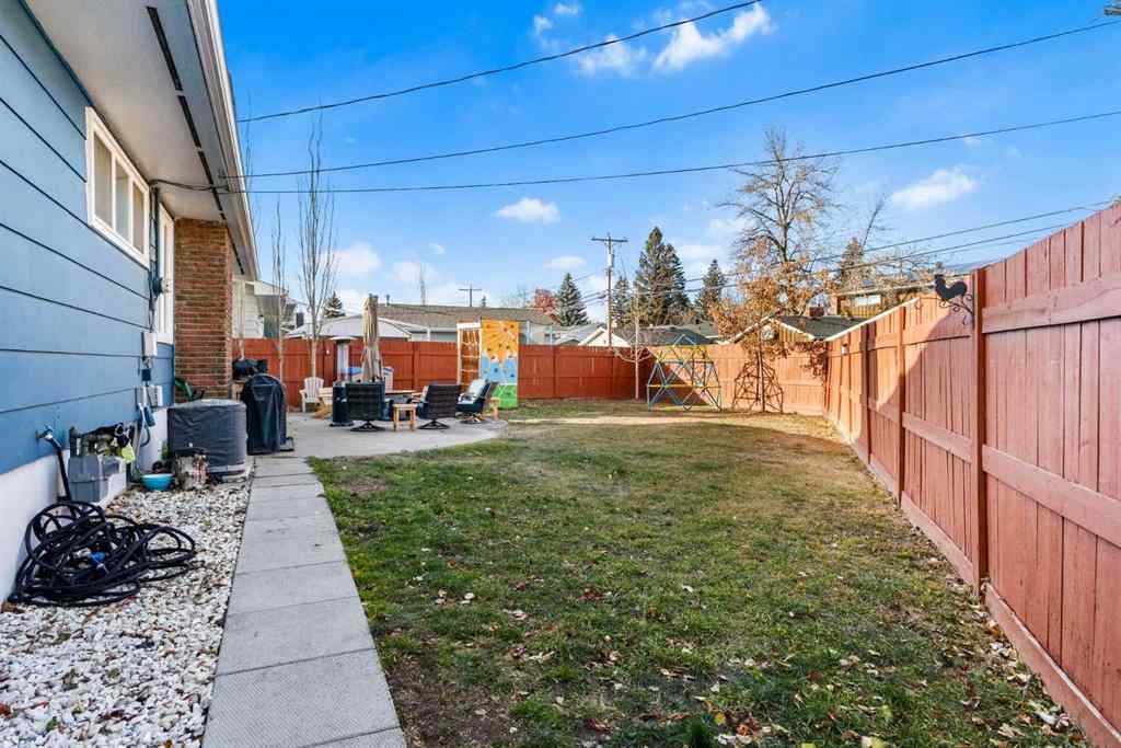 MLS® A2270030 - 1108 Lake Sundance Crescent SE in Lake Bonavista Calgary, Residential