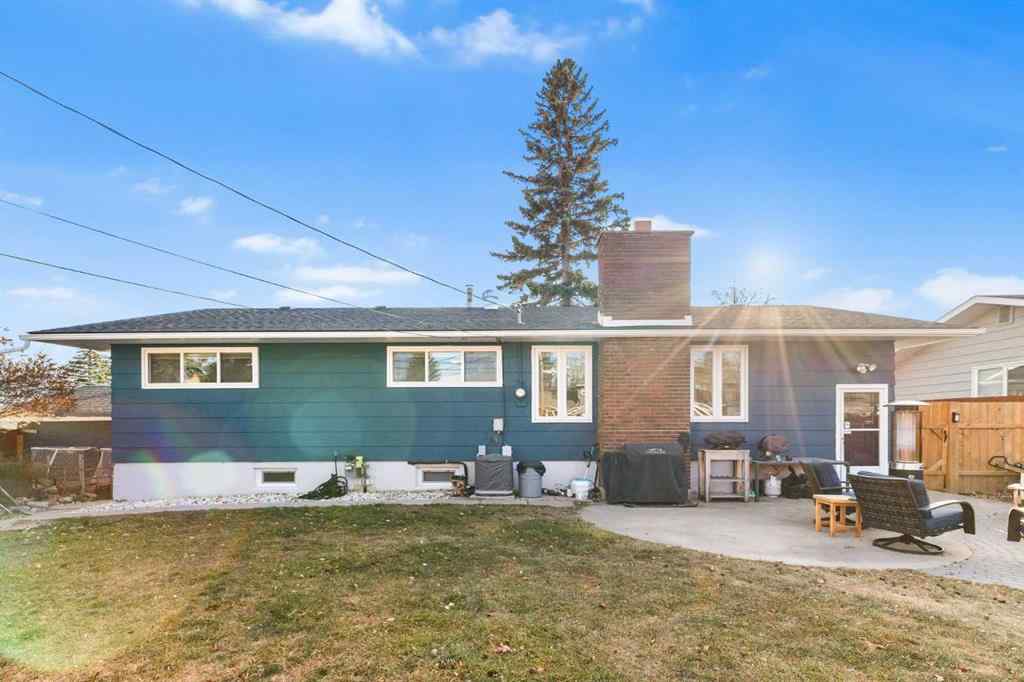 MLS® A2270030 - 1108 Lake Sundance Crescent SE in Lake Bonavista Calgary, Residential