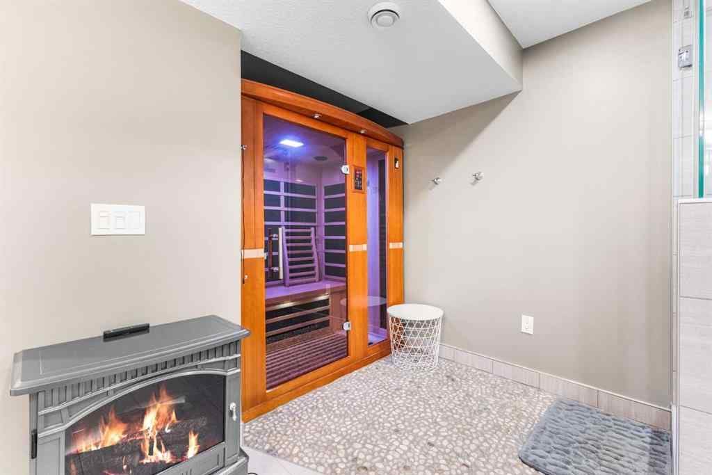 MLS® A2270030 - 1108 Lake Sundance Crescent SE in Lake Bonavista Calgary, Residential