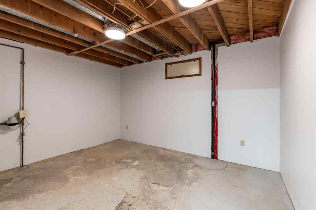 MLS&reg; # A2270031 - 540 5 Avenue SW in SW Hill Medicine Hat, Residential Open Houses