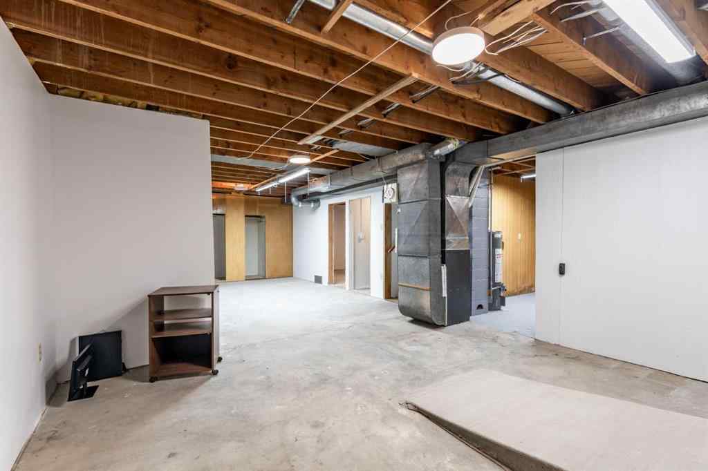 MLS&reg; # A2270031 - 540 5 Avenue SW in SW Hill Medicine Hat, Residential Open Houses