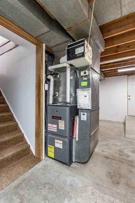 MLS&reg; # A2270031 - 540 5 Avenue SW in SW Hill Medicine Hat, Residential Open Houses