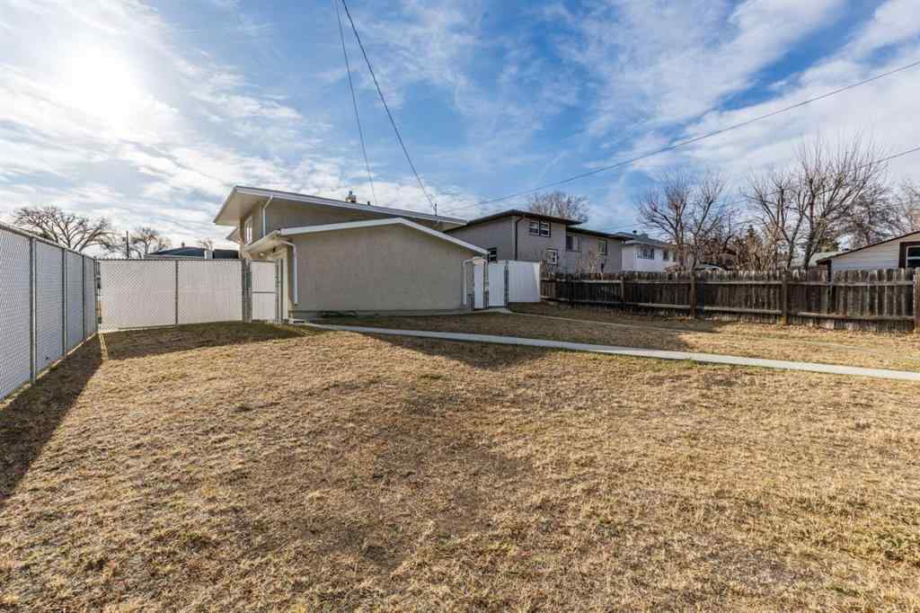 MLS&reg; # A2270031 - 540 5 Avenue SW in SW Hill Medicine Hat, Residential Open Houses