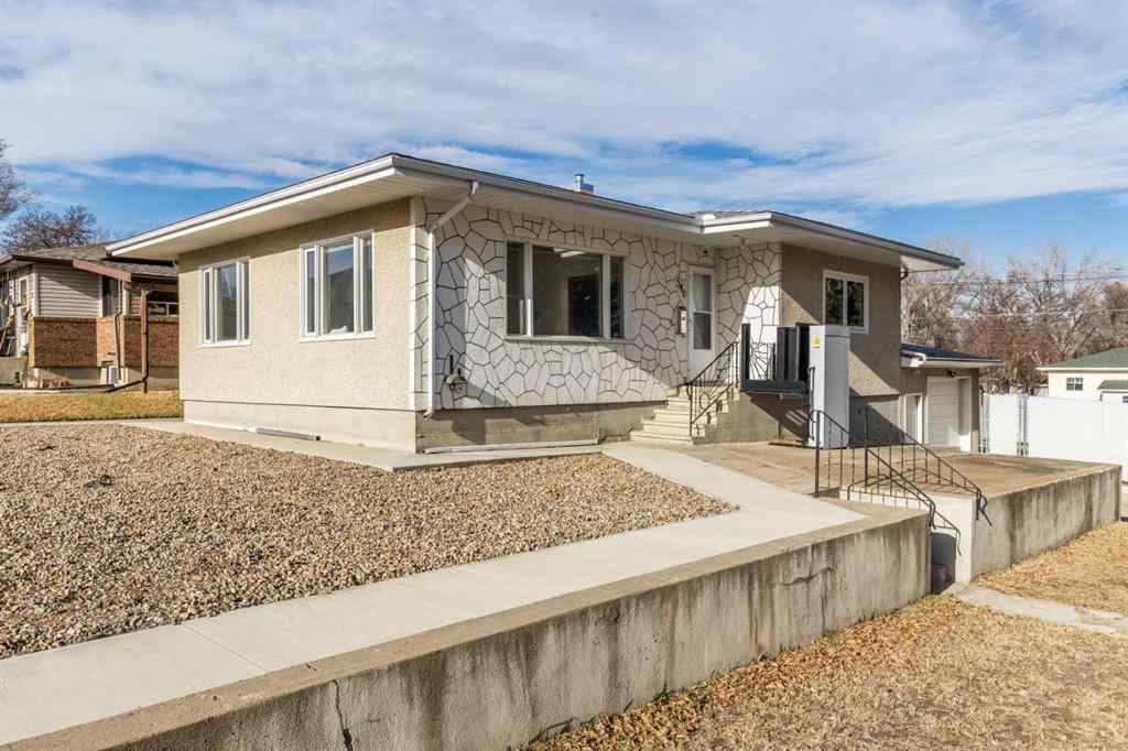 MLS&reg; # A2270031 - 540 5 Avenue SW in SW Hill Medicine Hat, Residential Open Houses