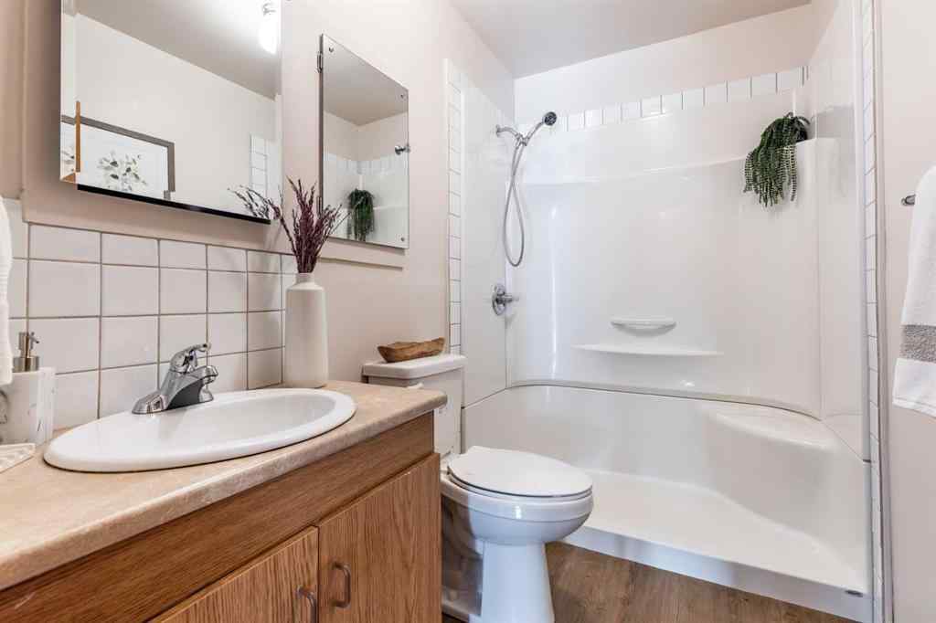 MLS&reg; # A2270031 - 540 5 Avenue SW in SW Hill Medicine Hat, Residential Open Houses