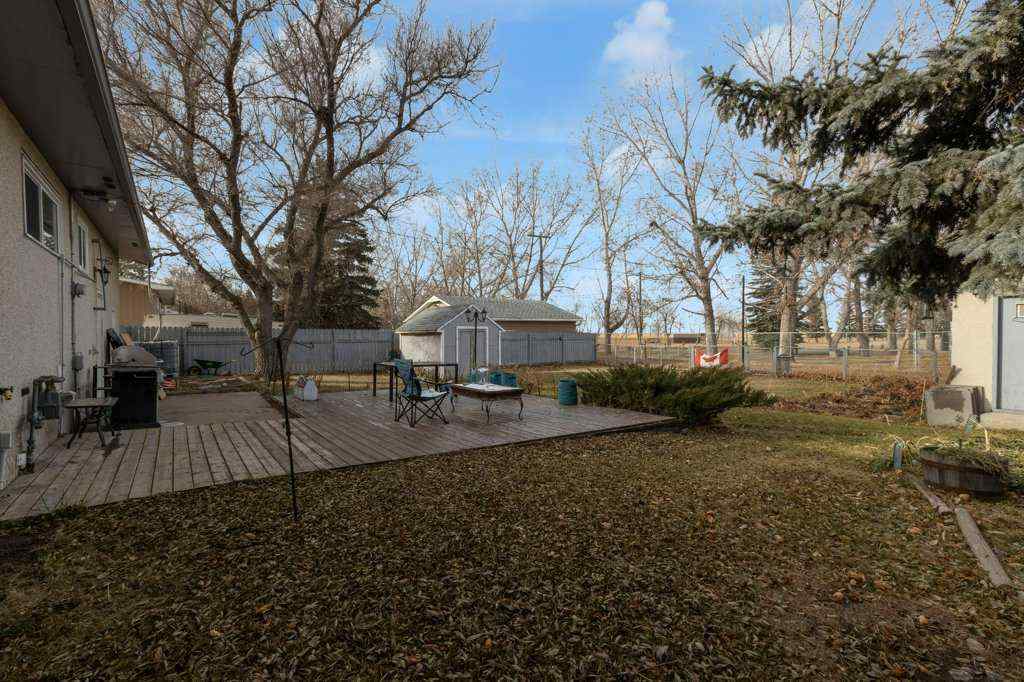 MLS&reg; # A2270034 - 408 4 Street N in NONE Vulcan, Residential Open Houses