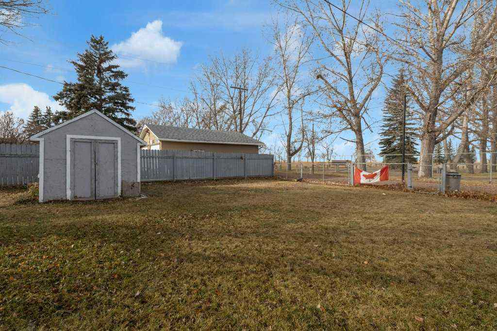 MLS&reg; # A2270034 - 408 4 Street N in NONE Vulcan, Residential Open Houses