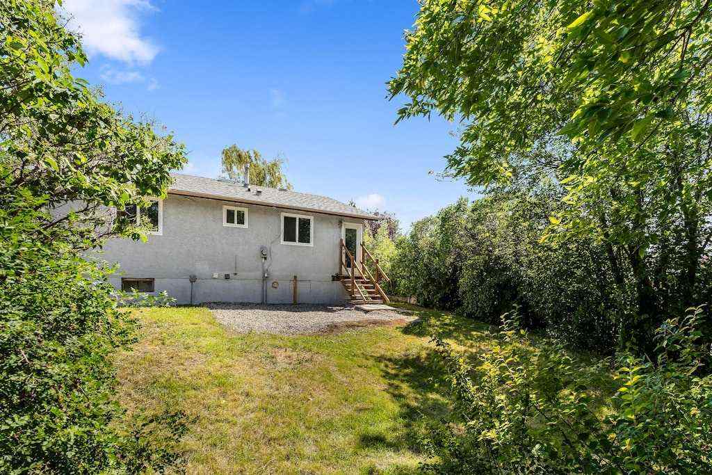 MLS® A2270035 - 856 Rundlecairn Way NE in Rundle Calgary, Residential